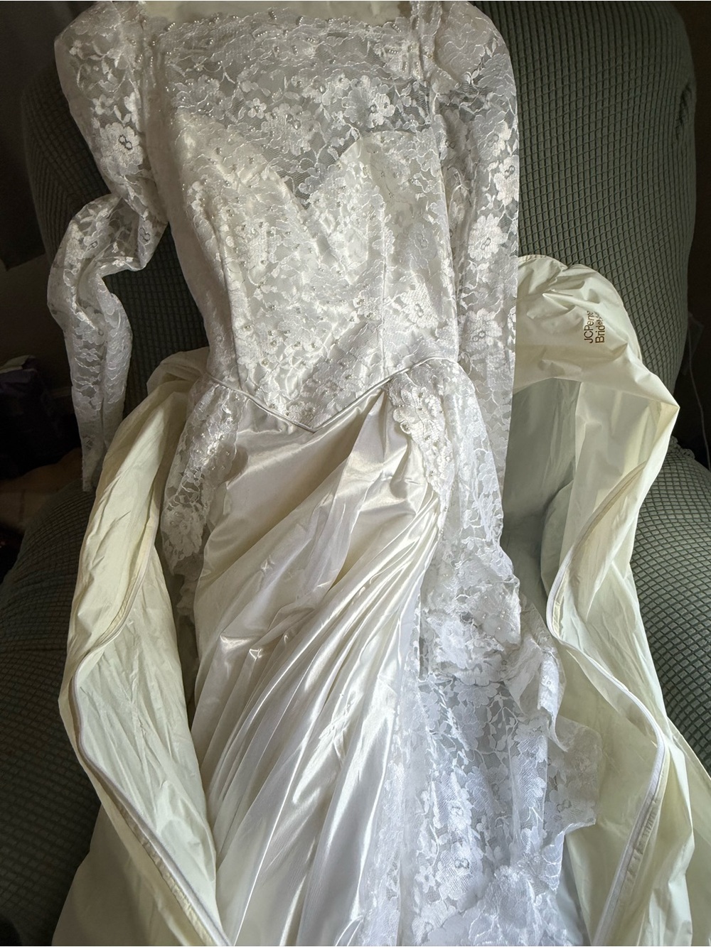 White Lace Satin Wedding Gown